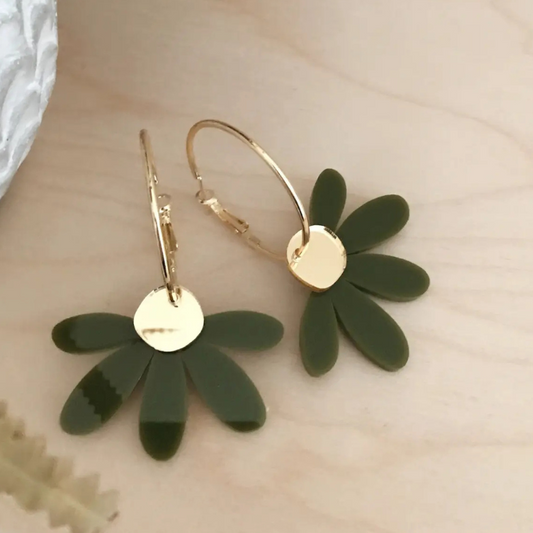 Jumbo Daisy Hoop Olive