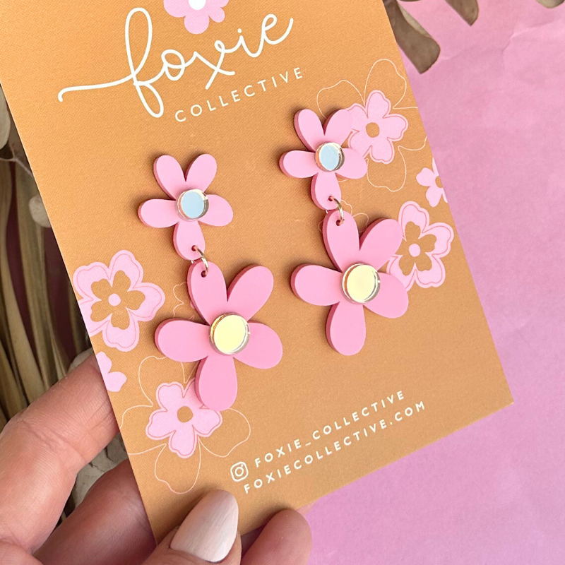 Double Daisy Dangles Pink