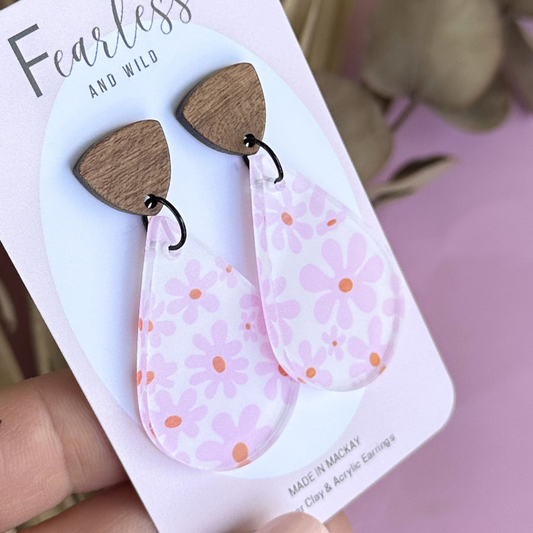 Tia Pink Daisy Acrylic