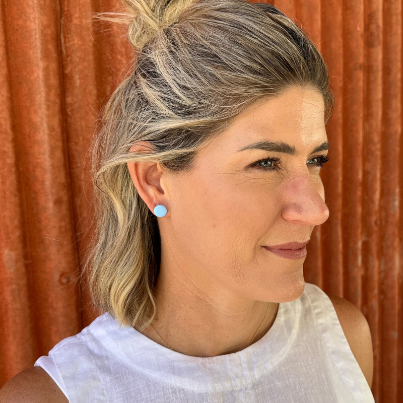 Soft Apricot Mini Stud