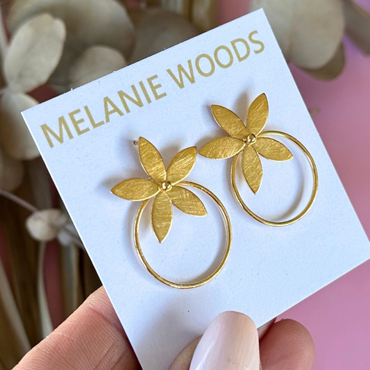 Gold Piccolo Flower Drops