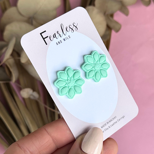 Lulu Mint Statement Stud