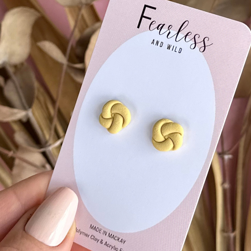 Buttercup Knot Stud