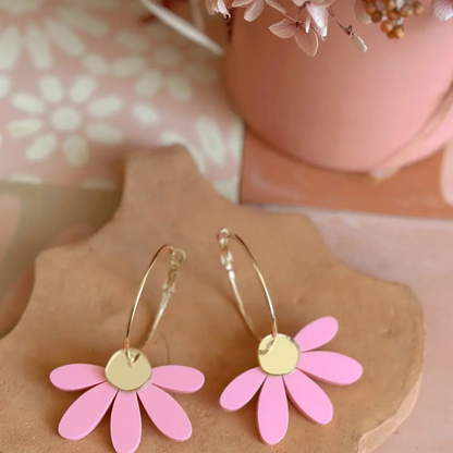 Jumbo Daisy Hoop Pink