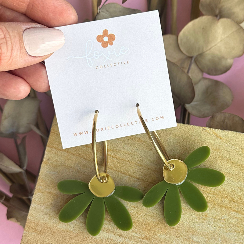 Jumbo Daisy Hoop Olive