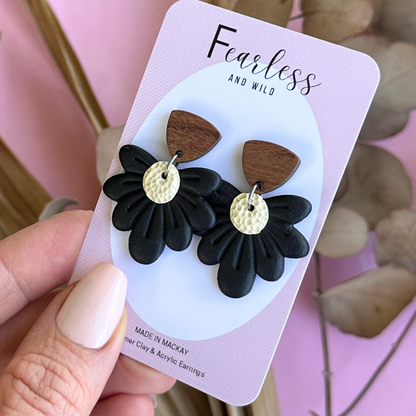 Daisy Drop Black