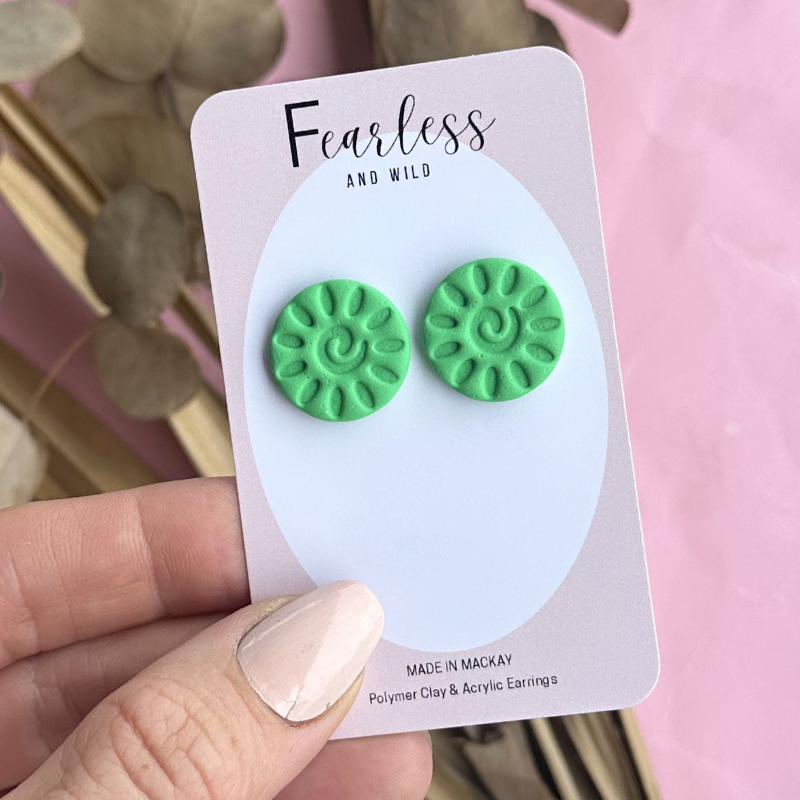 Alexia Statement Stud Parakeet