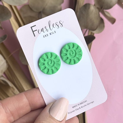 Alexia Statement Stud Parakeet