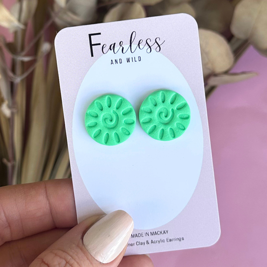 Alexia Statement Stud Parakeet