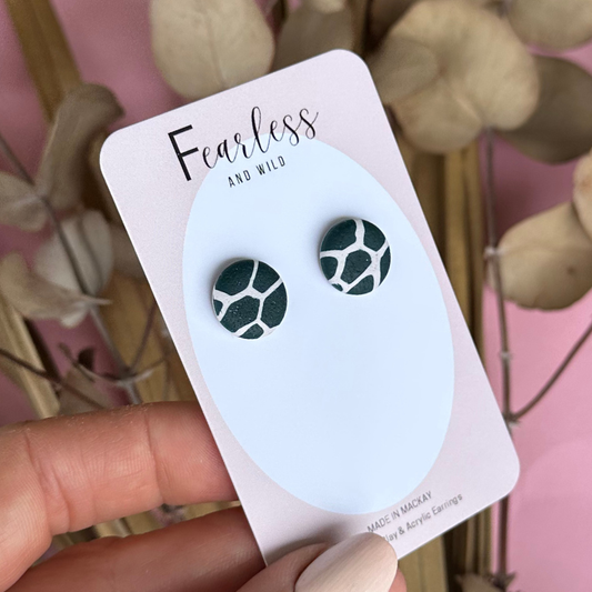 Round Forest Green Stud