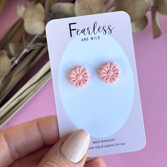 Soft Apricot Flower Studs
