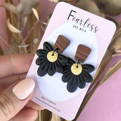Daisy Drop Black