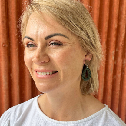 Gail Khaki