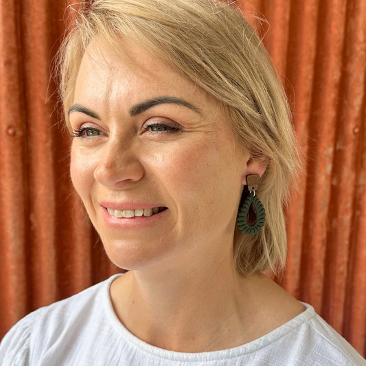 Gail Khaki