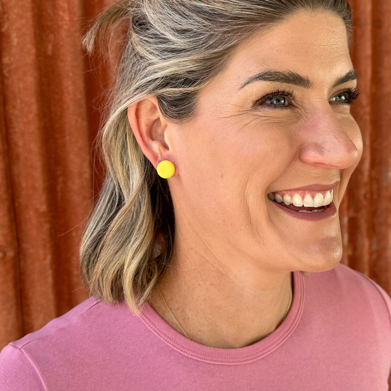 Round Yellow Stud