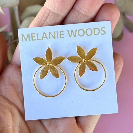 Gold Piccolo Flower Drops
