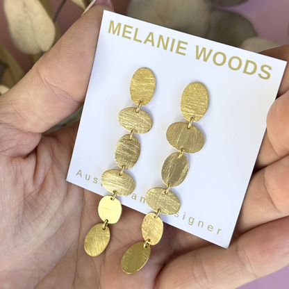 Gold Motif Long Drop