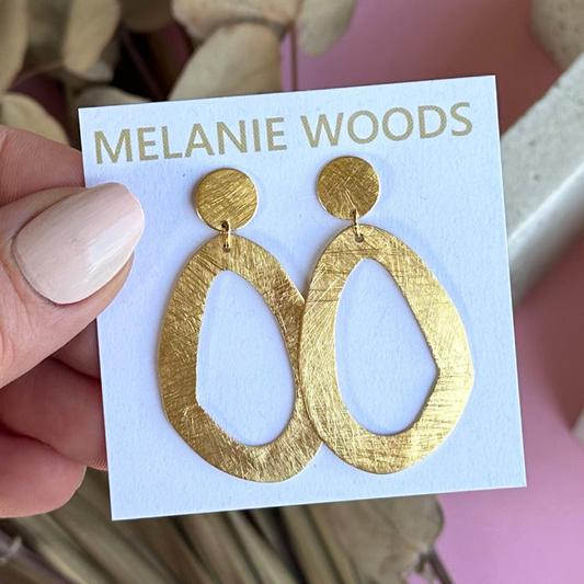 Gold Organic Oval Drop