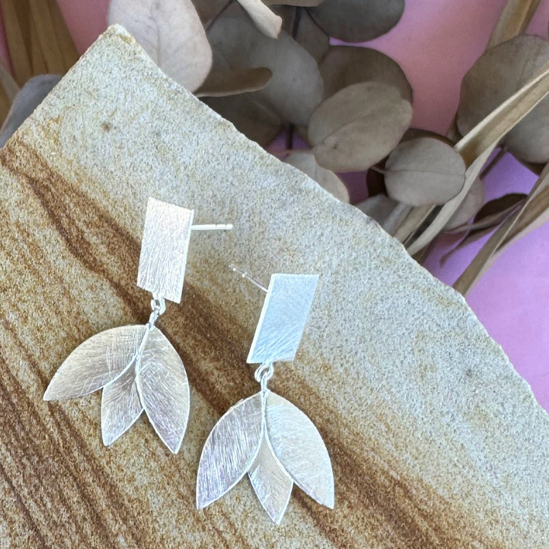 Lotus Silver Drop