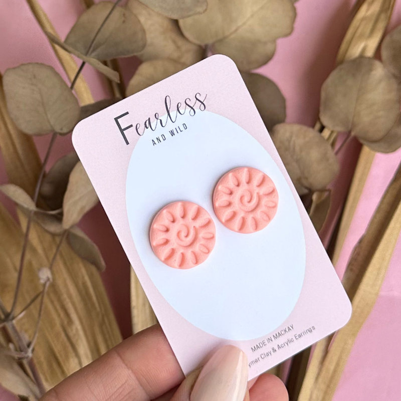 Alexia Statement Stud Soft Apricot