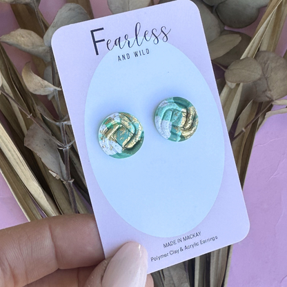 Round Stud Turquoise Crush Knot