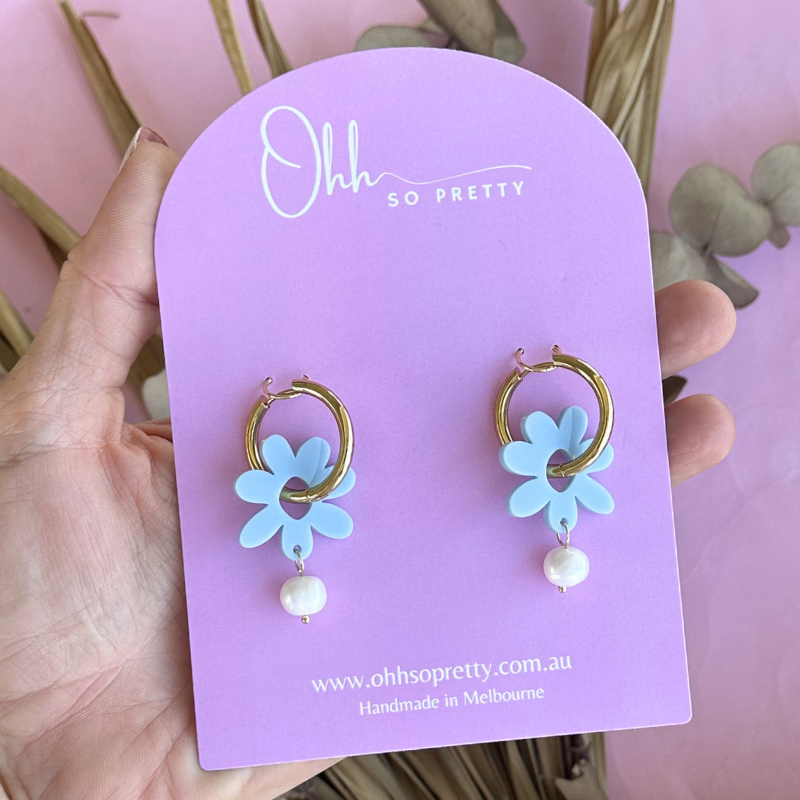 Powder Blue Daisy Pearl Hoop Acrylic