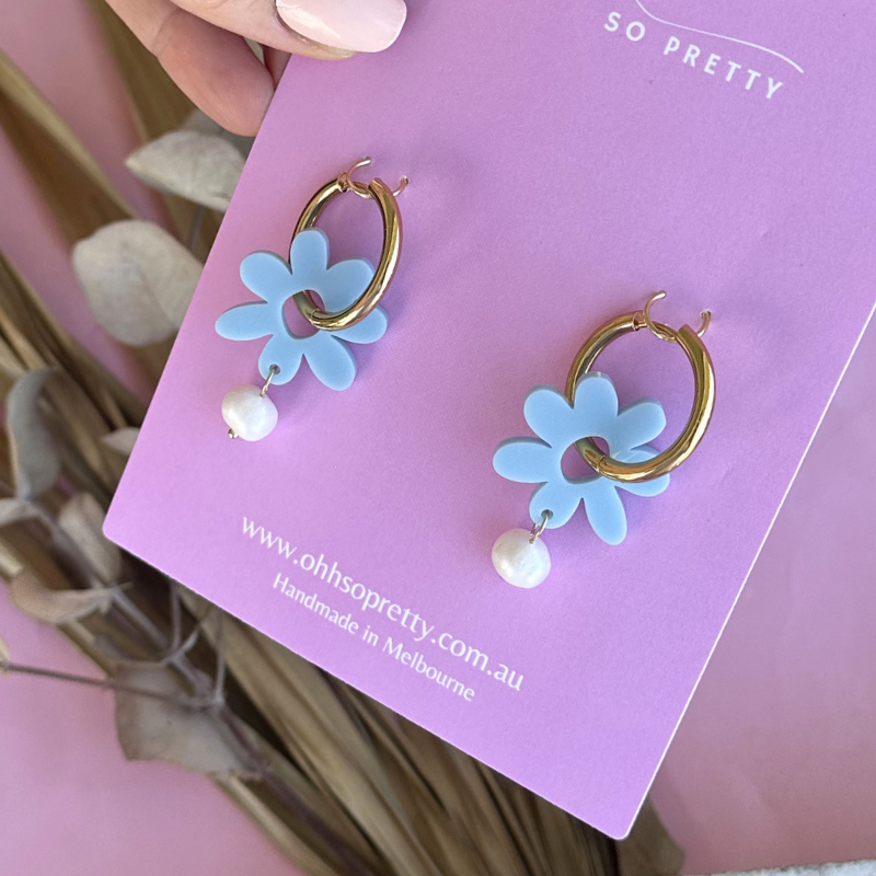 Powder Blue Daisy Pearl Hoop Acrylic