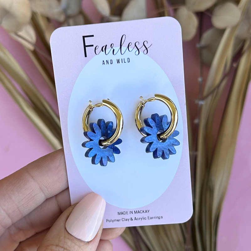 Tudy Navy Daisy Hoop Acrylic
