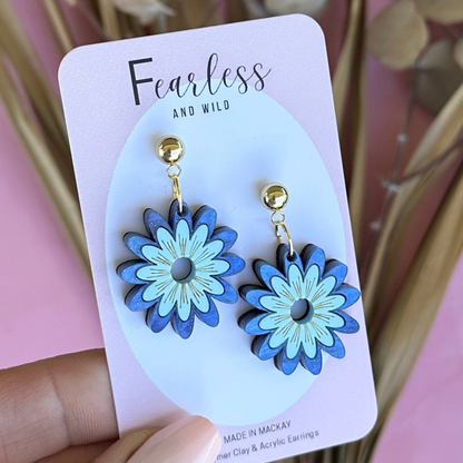Tina Daisy Blue Acrylic