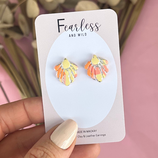 Daisy Petal Goldie Stud