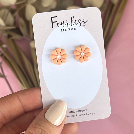 Peach Daisy Studs