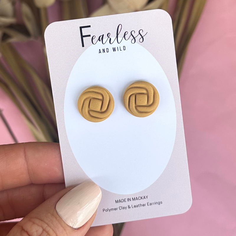 Round Stud Mustard Knot