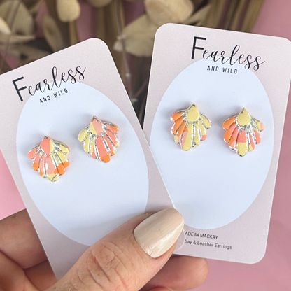 Daisy Petal Goldie Stud