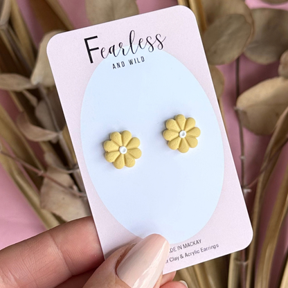 Buttercup Daisy Studs